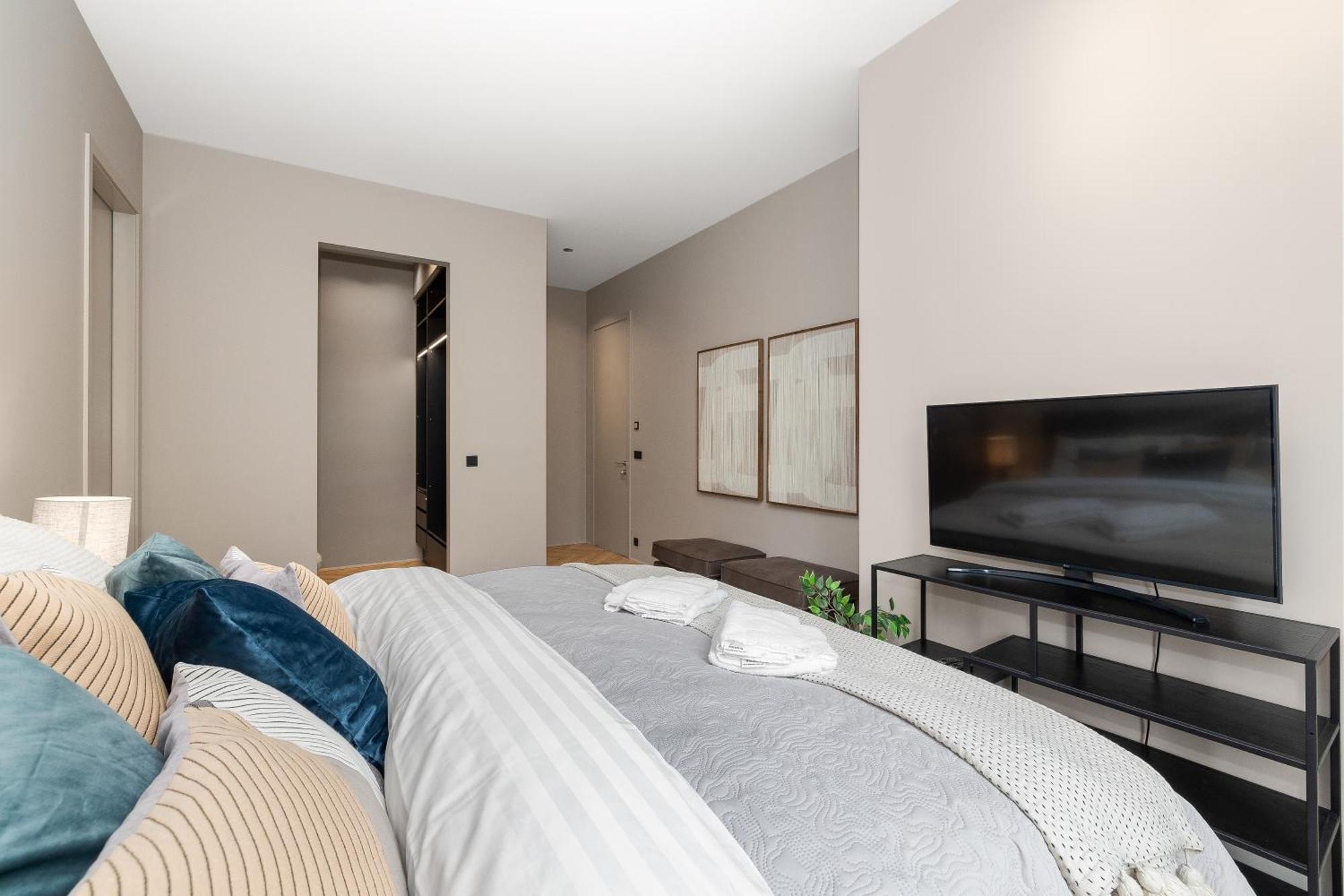 Desirable Penthouse In * Reykjavík